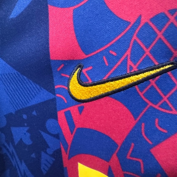 2021-2022 FC Barcelona Football Soccer Jersey - Picture 5 of 10